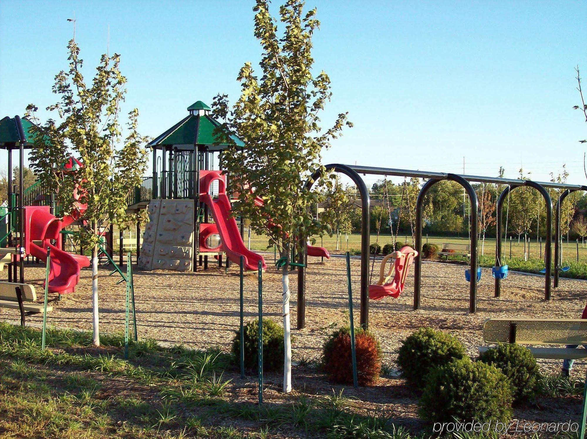 Candlewood Ofallon, Il - St. Louis Area By Ihg Hotel 2*